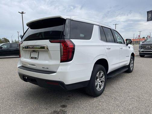 2022 GMC Yukon SLE