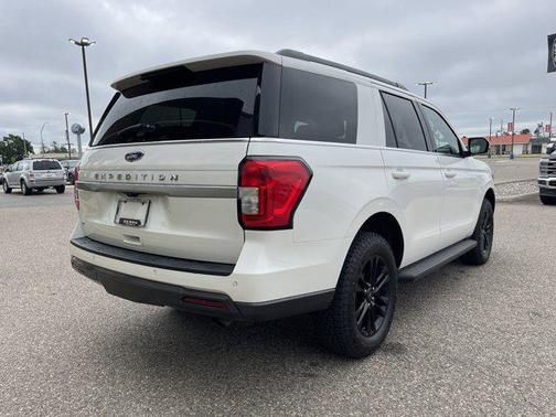 2022 Ford Expedition XLT