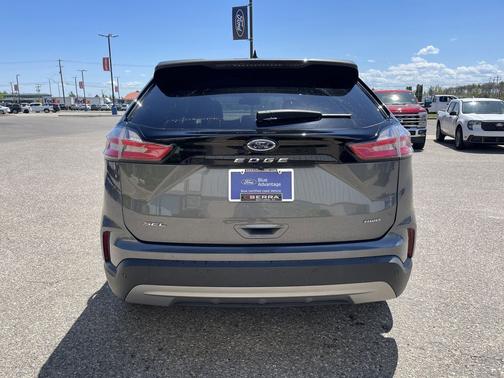 Gray 2024 Ford Edge SEL