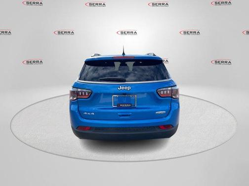 2024 Jeep Compass Latitude Lux