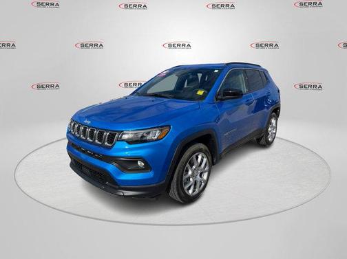 2024 Jeep Compass Latitude Lux