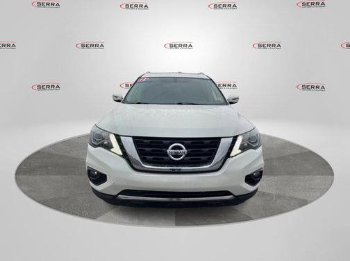 2018 Nissan Pathfinder SL