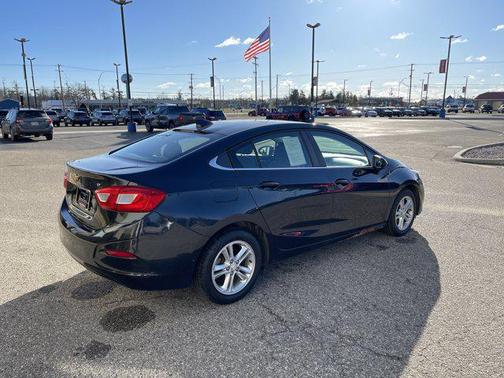 2016 Chevrolet Cruze LT Auto
