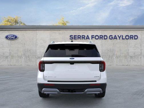 Star White Metallic Tri-Coat 2026 Ford Explorer Platinum