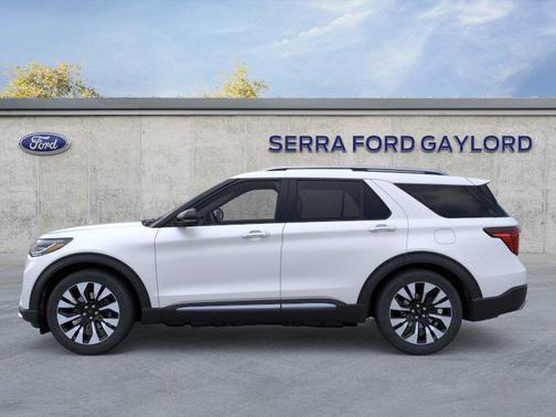 Star White Metallic Tri-Coat 2026 Ford Explorer Platinum