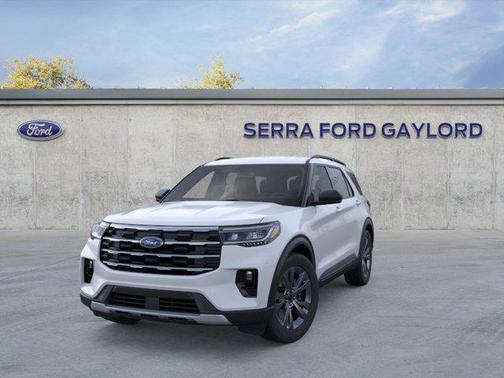 Space White Metallic 2026 Ford Explorer Active