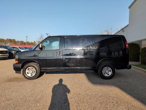 2021 Chevrolet Express 2500 RWD 2500 Regular Wheelbase WT