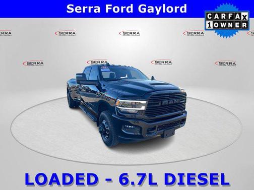 2024 RAM 3500 Laramie Crew Cab 4x4 8' Box