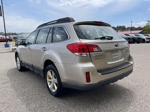 2014 Subaru Outback 2.5i