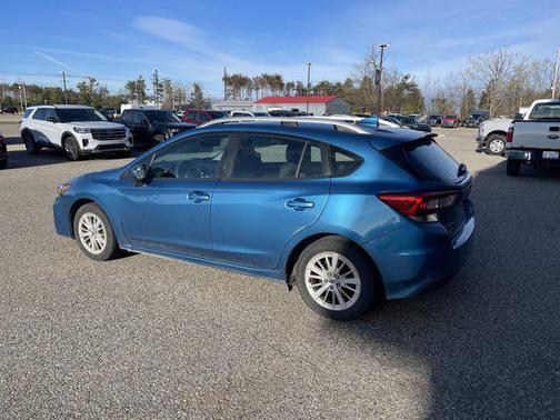 Island Blue Pearl 2018 Subaru Impreza 2.0i Premium