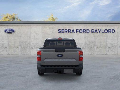 Carbonized Gray Metallic 2026 Ford Maverick Lariat