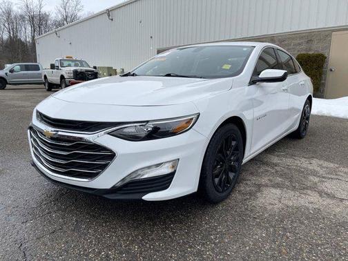 2021 Chevrolet Malibu FWD LT