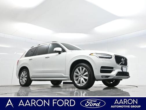 2019 Volvo XC90 T6 Momentum