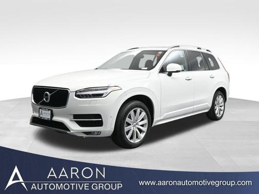 2019 Volvo XC90 T6 Momentum