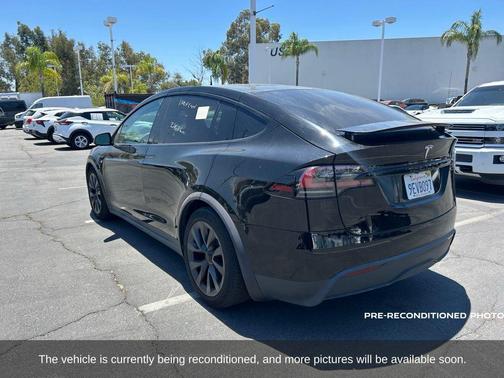 2023 Tesla Model X Base
