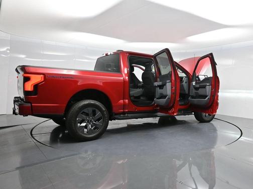 2024 Ford F-150 Lightning XLT
