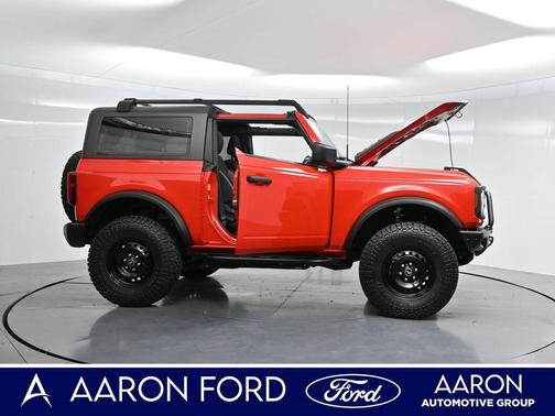 2023 Ford Bronco Base