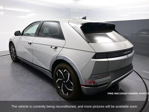 2024 Hyundai IONIQ 5 Limited