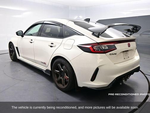 2024 Honda Civic Type R Base