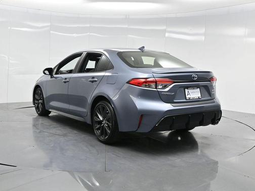 2024 Toyota Corolla Hybrid SE