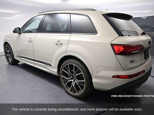2023 Audi Q7 55 Prestige