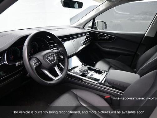 2023 Audi Q7 55 Prestige