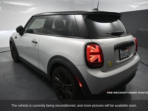 2023 MINI SE Hardtop BASE
