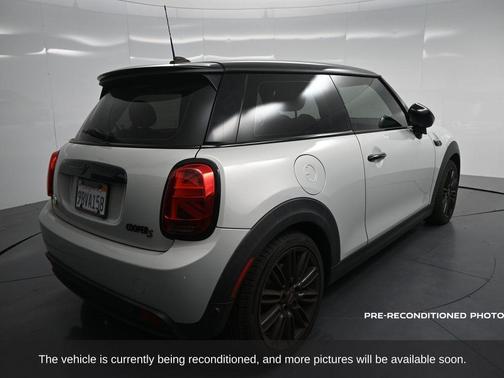2023 MINI SE Hardtop BASE