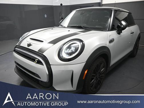 2023 MINI SE Hardtop BASE
