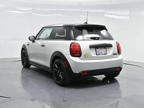 2023 MINI SE Hardtop BASE