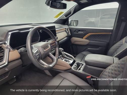 2024 GMC Canyon Denali