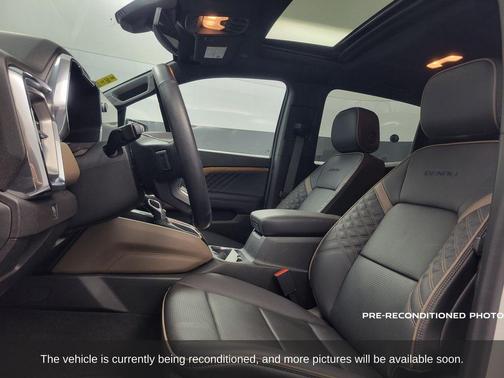 2024 GMC Canyon Denali