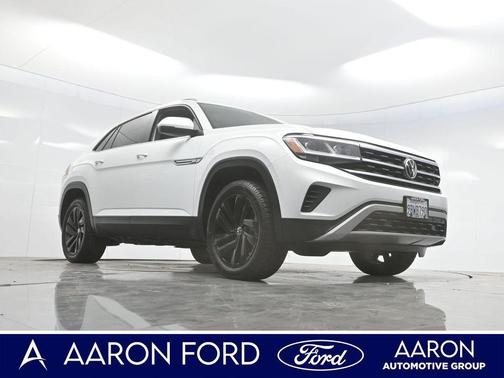 2022 Volkswagen Atlas Cross Sport 2.0T SE w/Technology
