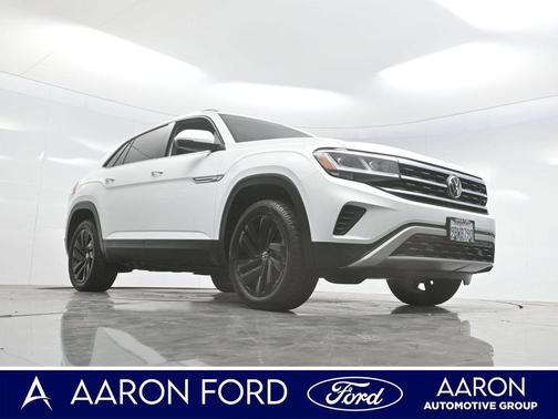 2022 Volkswagen Atlas Cross Sport 2.0T SE w/Technology