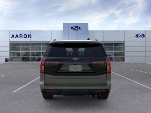 2025 Ford Expedition Tremor
