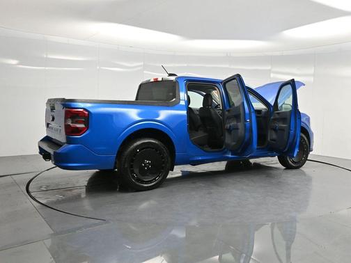 2025 Ford Maverick Lobo Standard