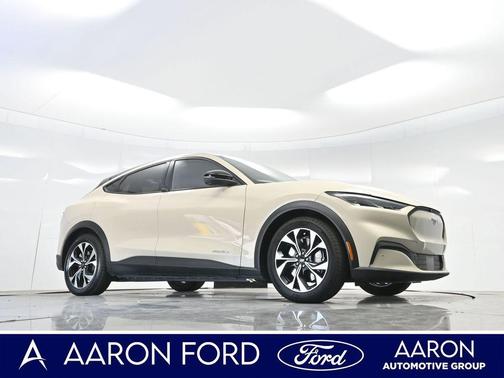 2025 Ford Mustang Mach-E Select