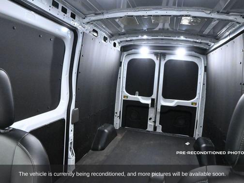 2024 Ford Transit-250 148 WB Medium Roof Cargo