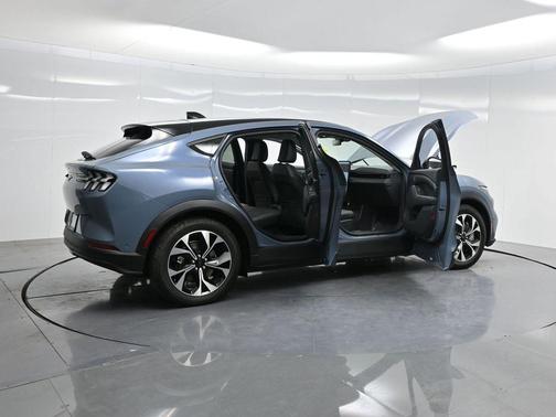 2024 Ford Mustang Mach-E Select