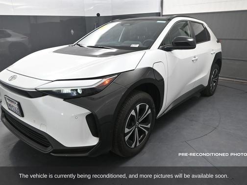 2024 Toyota bZ4X XLE