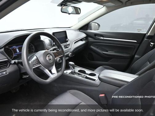 2022 Nissan Altima 2.5 SV