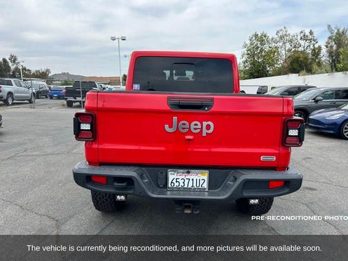 2020 Jeep Gladiator Overland