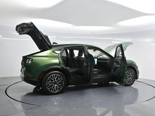 2024 Ford Mustang Mach-E Premium
