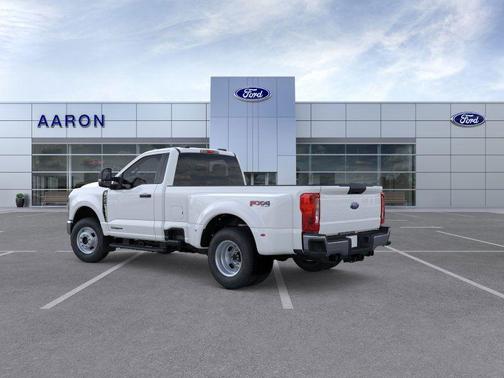 2025 Ford F-350 XLT