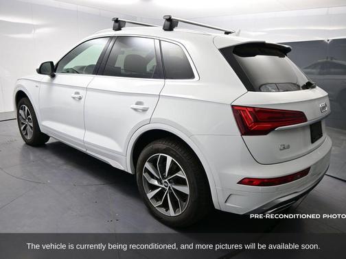 2022 Audi Q5 45 S line quattro Premium