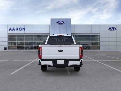 2025 Ford F-350 Lariat Super Duty