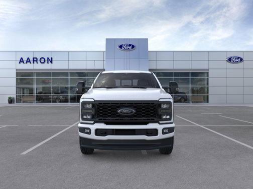 2025 Ford F-350 Lariat Super Duty
