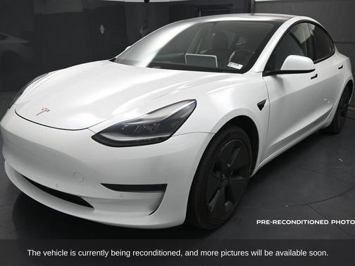 2021 Tesla Model 3 Standard Range Plus