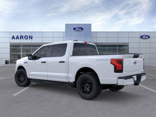2025 Ford F-150 Lightning XLT