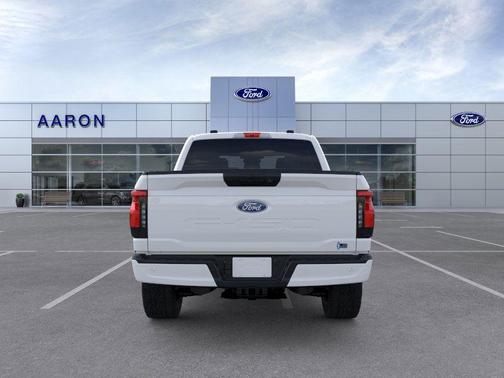 2025 Ford F-150 Lightning XLT